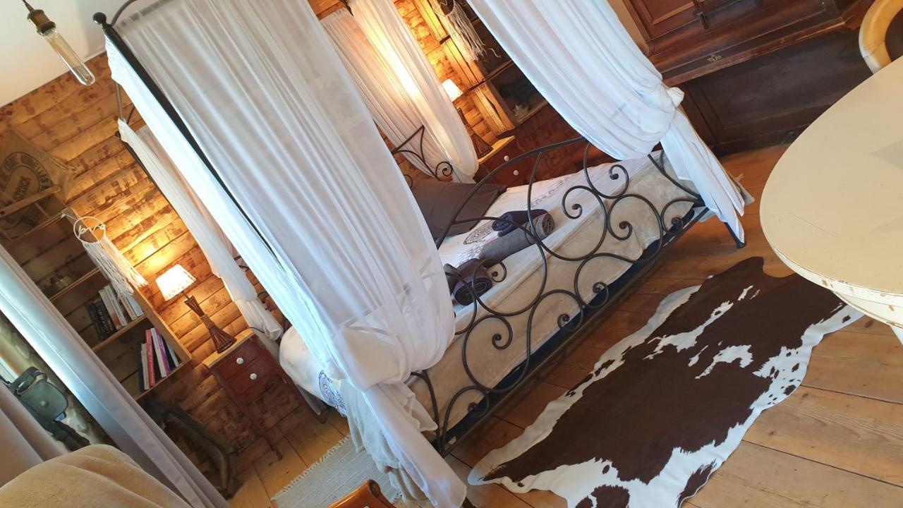 Chambre D'Hotes Le Petit Ranch Bed and Breakfast Los Masos Eksteriør billede